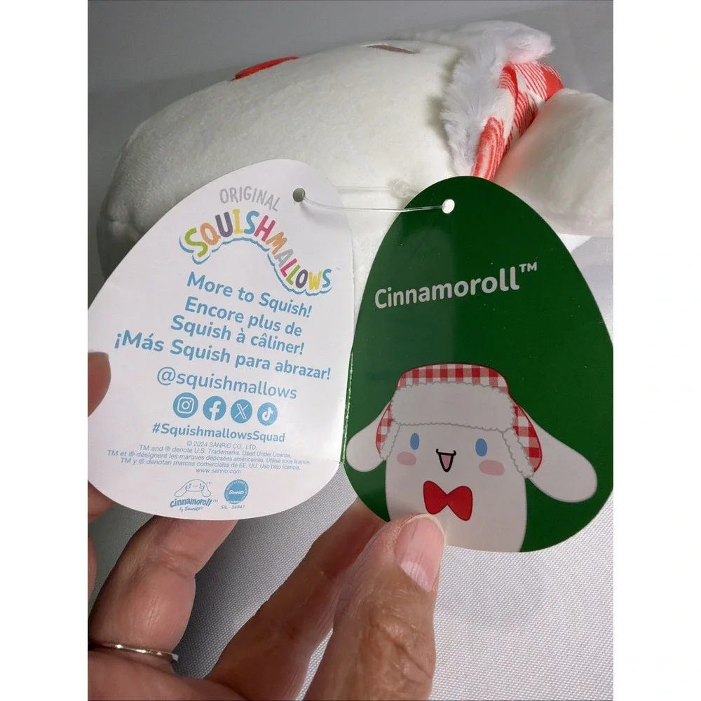 NWT Squishmallows Hello Kitty And Friends Holiday Cinnamoroll 8